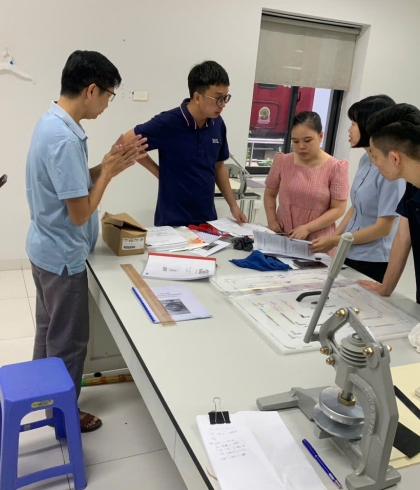 Lắp đặt và hướng dẫn sử dụng thiết bị cho công ty TNHH may Minh Trí